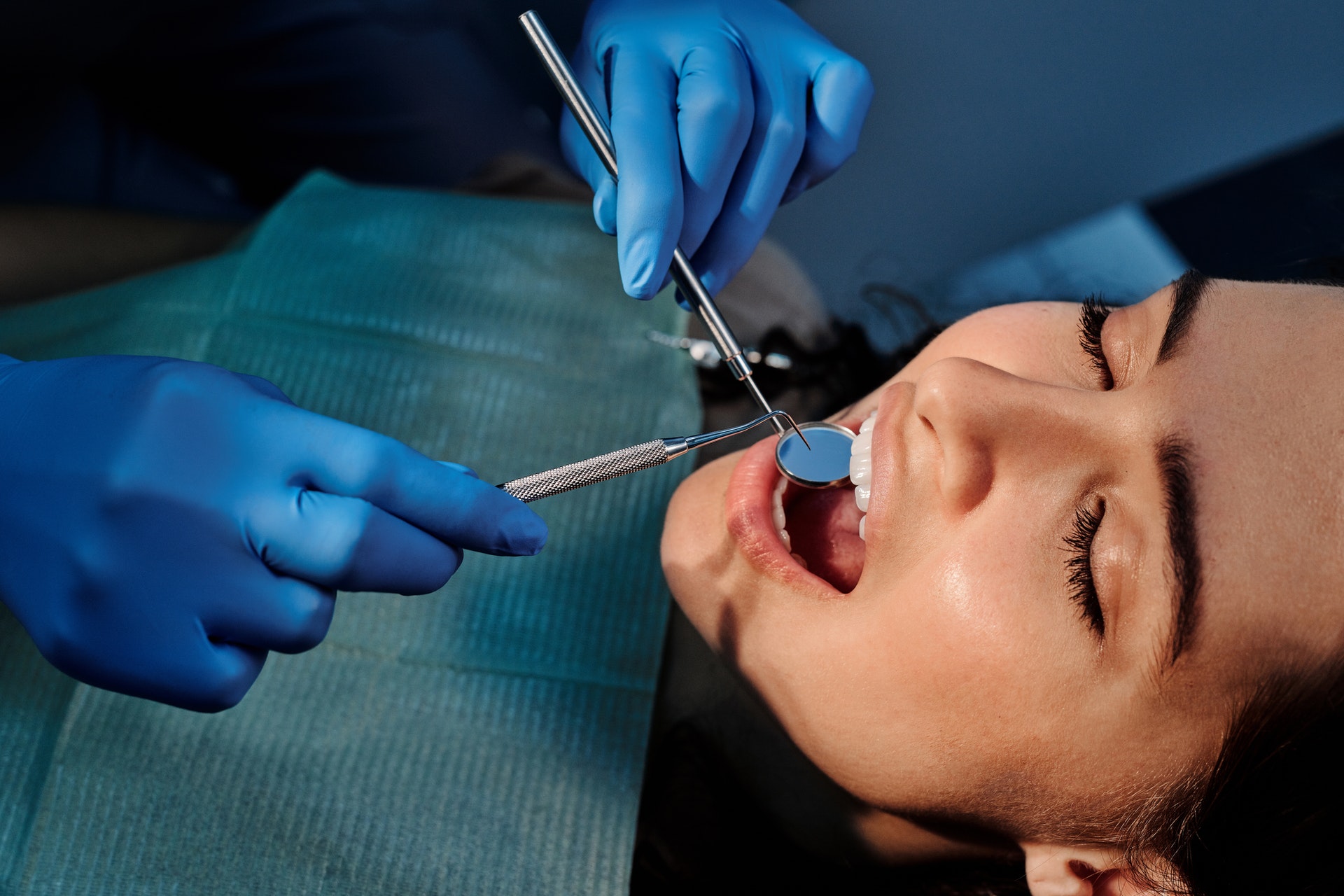 girl in dentist